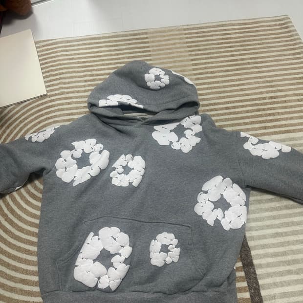 Denim tears hoodie M