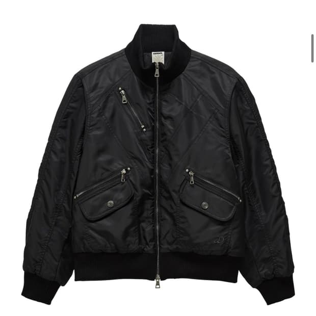 단델 cropped studded MA-1 jacket (BLACK)