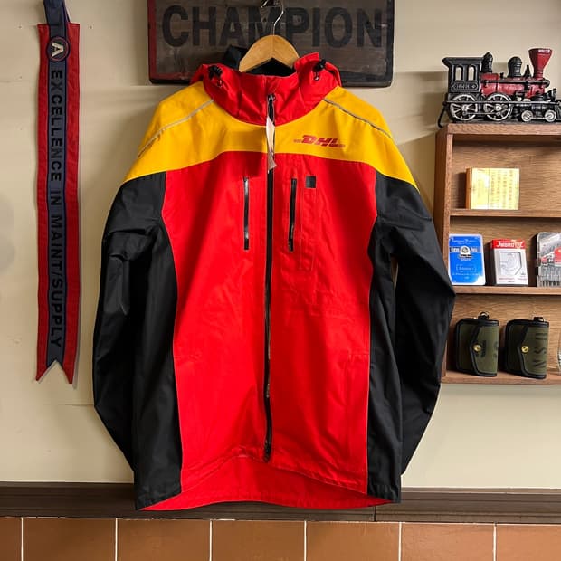 DHL Windbreaker Hoodie X-Small Regular