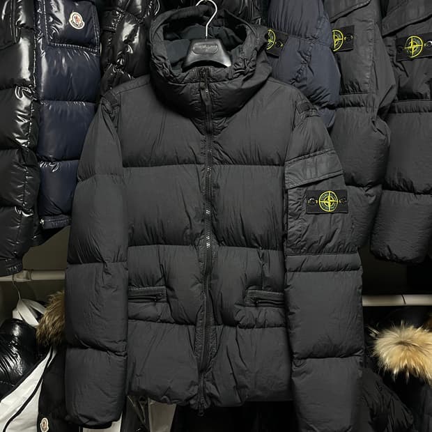 [L사이즈] 22FW 스톤아일랜드 가먼트다잉 크링클랩스 패딩