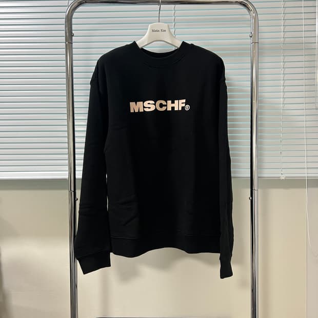 미스치프 맨투맨