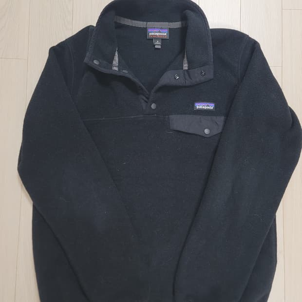 [여자M] 파타고니아 신칠라 라이트웨이트 올블랙