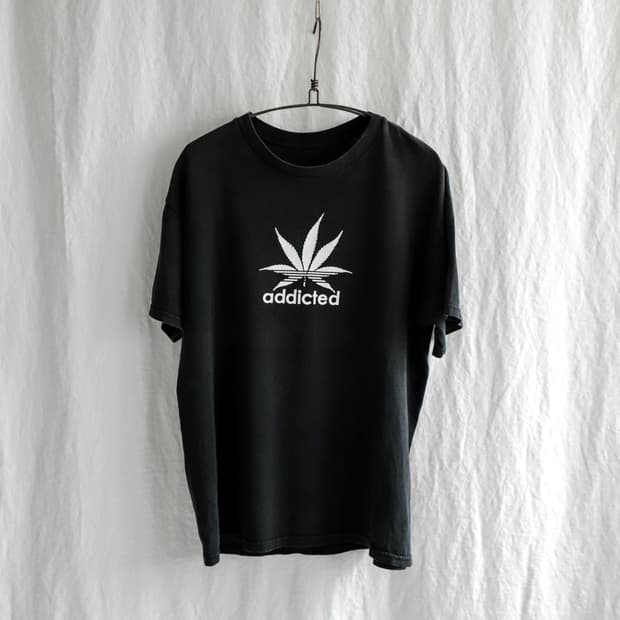 빈티지 90‘s 마리화나 패러디 티셔츠