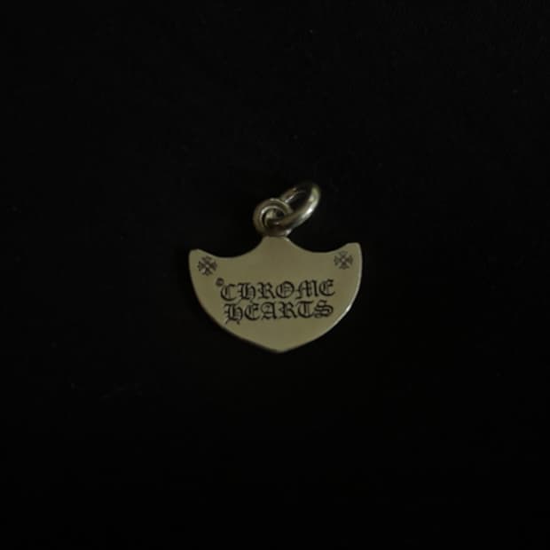 크롬하츠 쉴드 펜던트 KOREA SINCE 2009