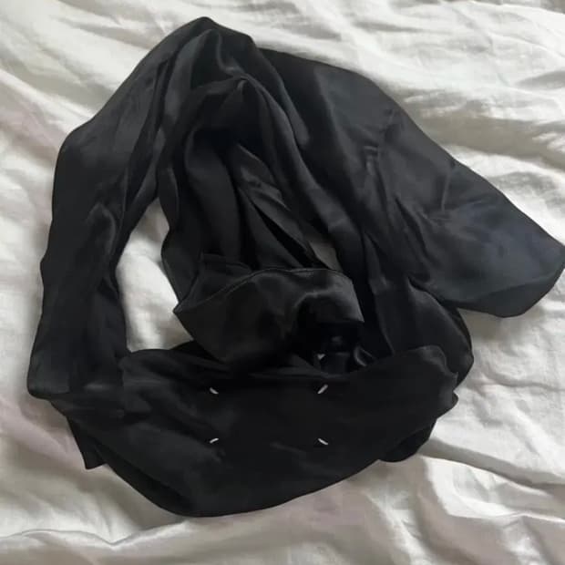 메종마르지엘라 실크스카프 판매