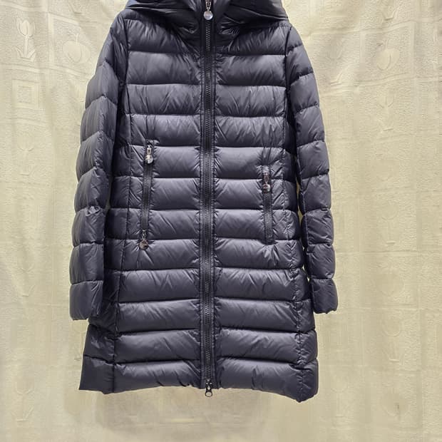 두나 Duno 여성 다운 패딩 40사이즈(XS)