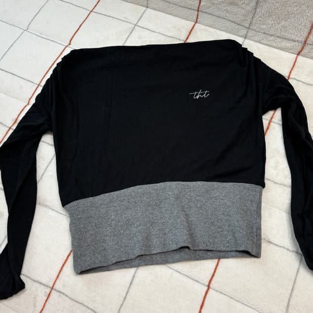 쓰리타임즈 리브 오프숄더 블랙