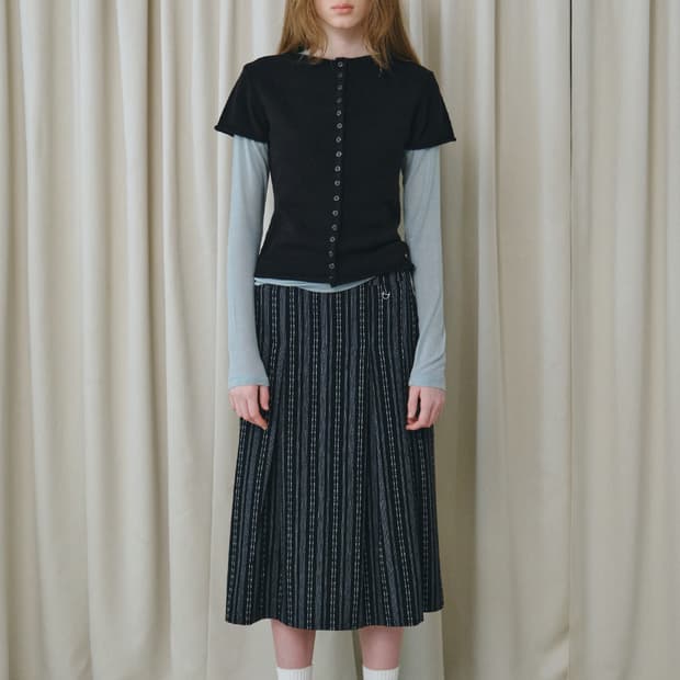 브렌다브렌든 renee button cardigan - black