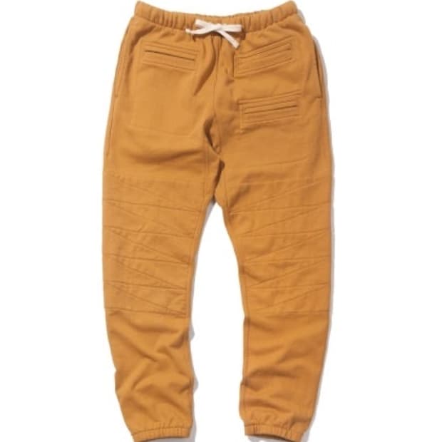 스펙테이터 조거, M