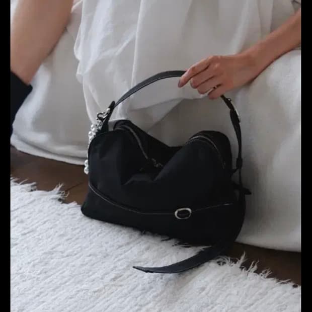 Hyeki 혜키 포티백블랙 