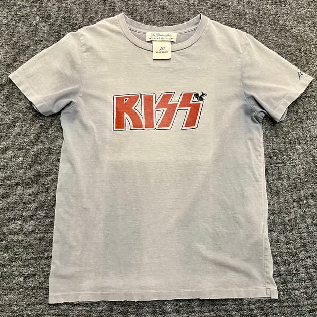 [95] REMI RELIEF 레미릴리프 KISS 빈티지 반팔티 L