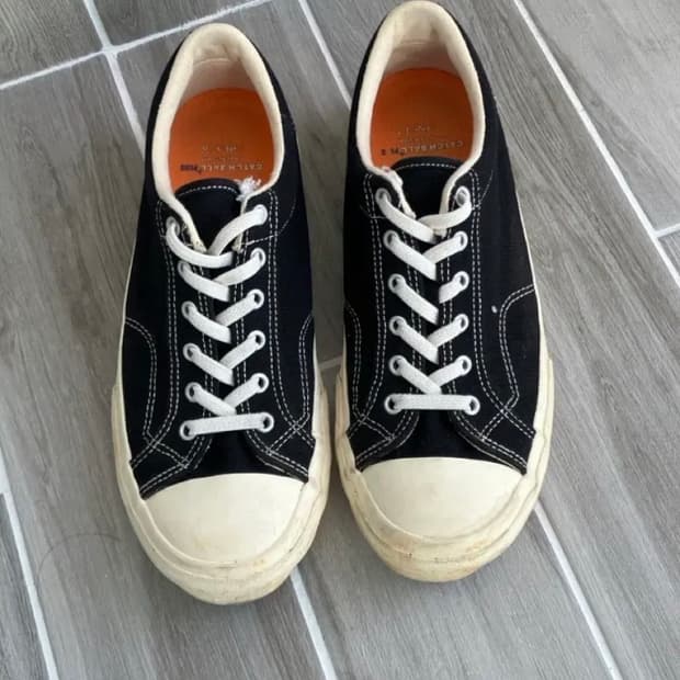 캐치볼 스니커즈 250