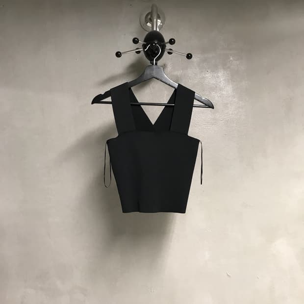 A.L.C. 슬리브리스 탑 블랙 S(W) 