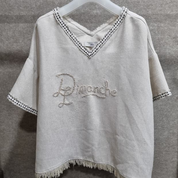 여성 66size 듀엘 브이넥 반팔