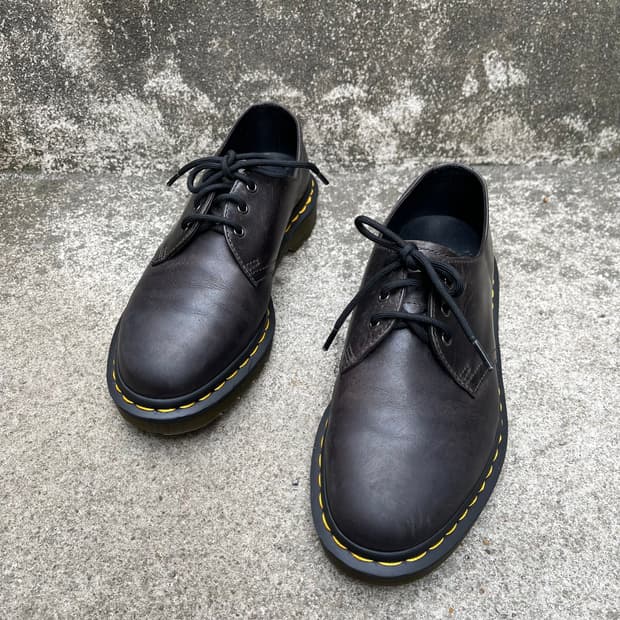 [6UK] 닥터마틴 22829 더비 3홀 (250~255)
