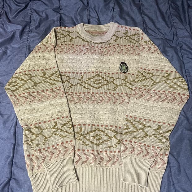 Vintage Pattern knit