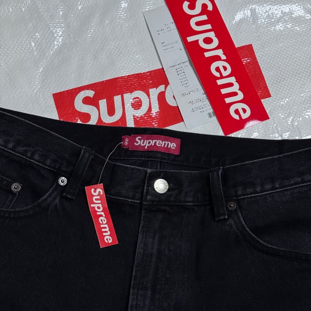[38] 25fw 슈프림 배기 팬츠 38