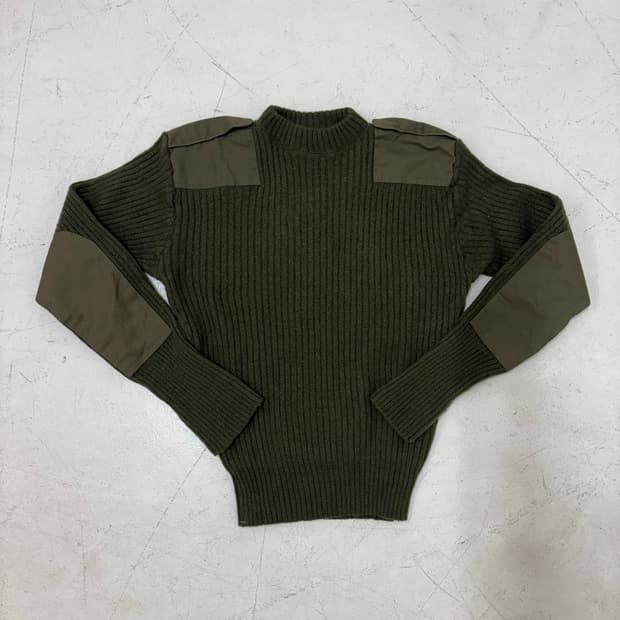 00’s USMC Service Wool sweater.