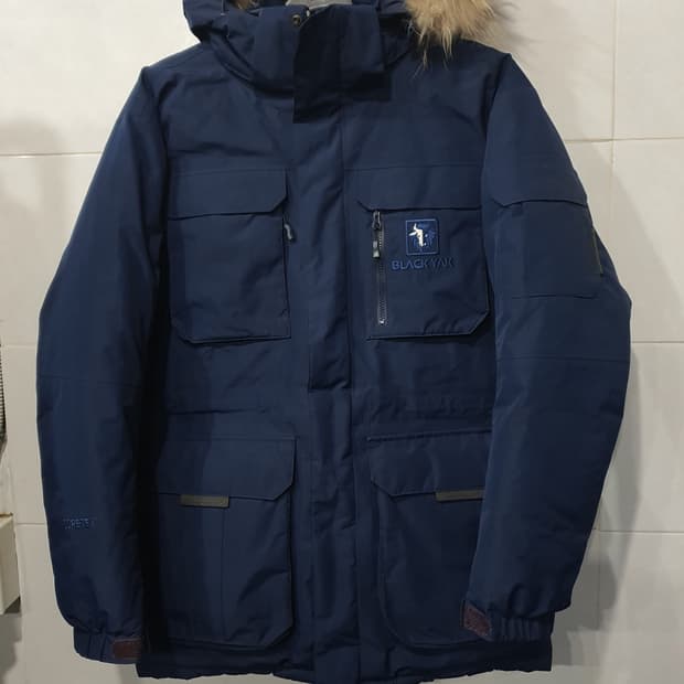 블랙야크 남성 구스패딩