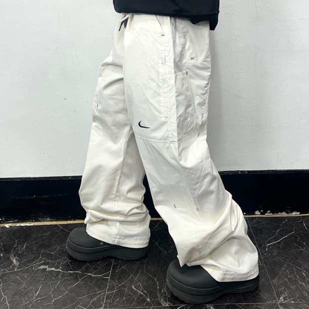 나이키 x 오프화이트 NRG 팬츠 화이트
