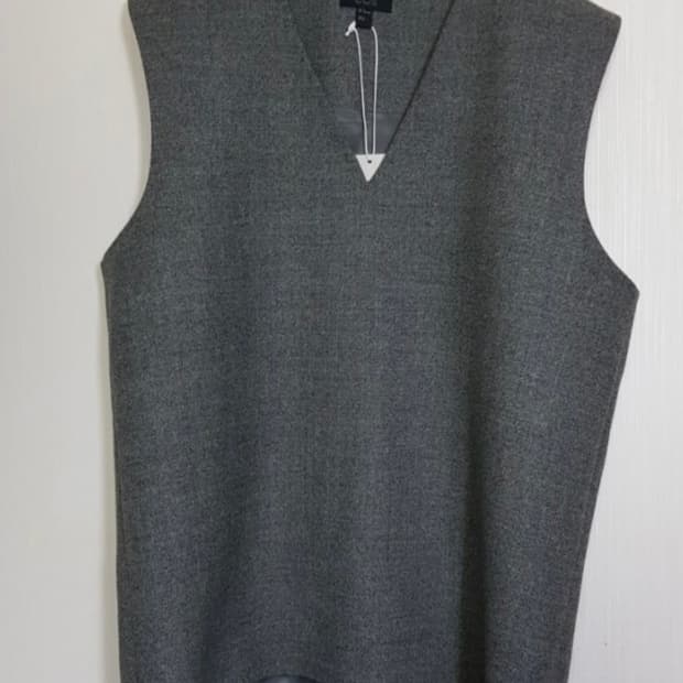 cos 우븐 울 브이넥 베스트 M