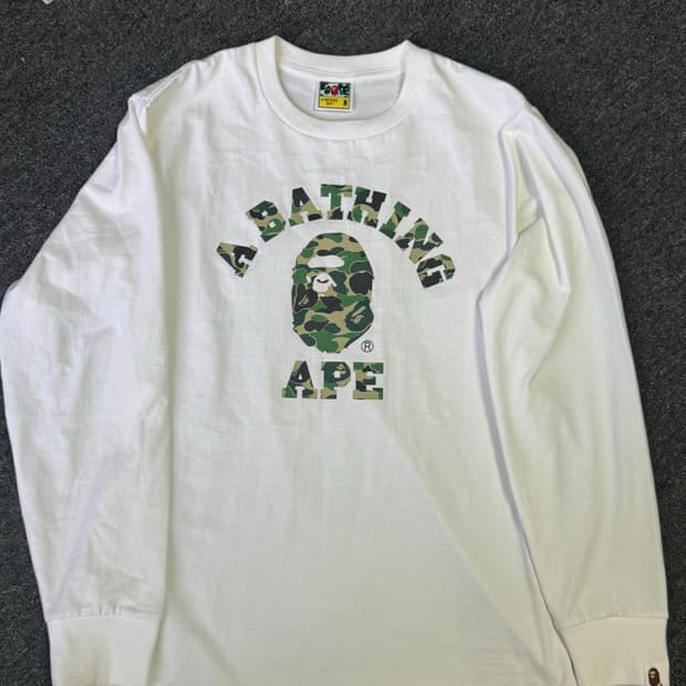 정품 베이프 롱슬리브