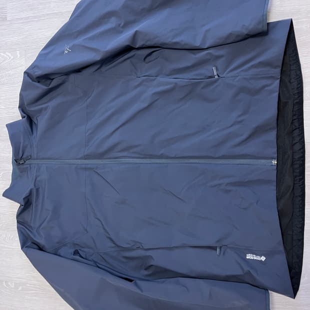 아크테릭스 솔라노 고어텍스 자켓 2XL