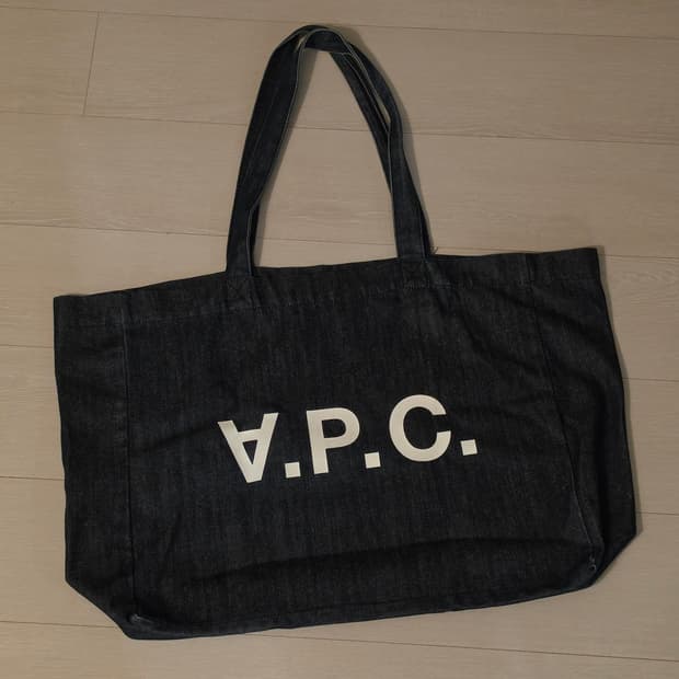 A.P.C. 아페쎄 에코백