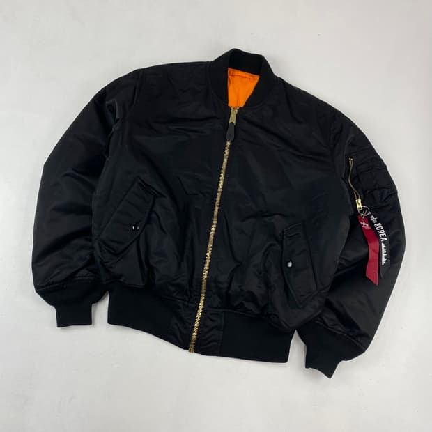 알파인더스트리 신형 플라이트 리버시블 Ma-1 항공 봄버 점퍼 (105)