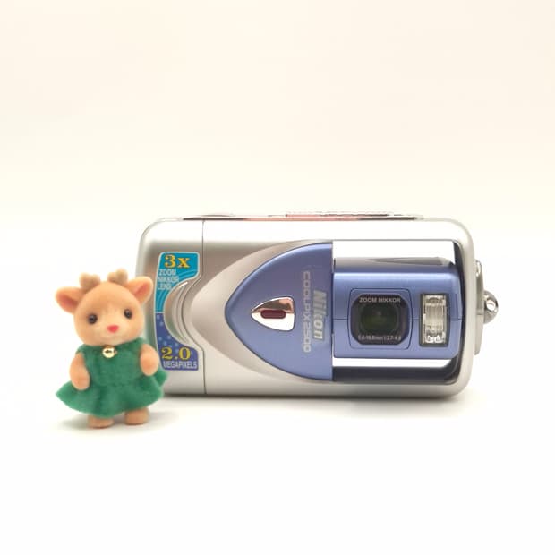 미품📸 니콘 쿨픽스 2500 ✨ 황조지 카메라💿