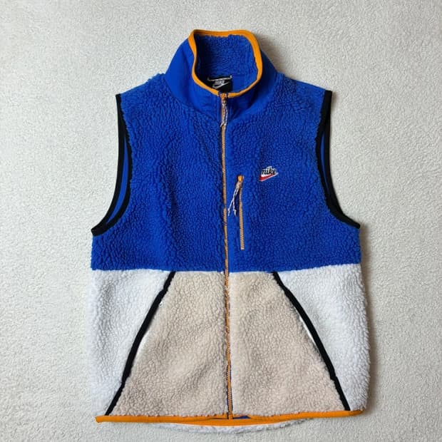 나이키 19FW 헤레티지 후리스 베스트 PN6715