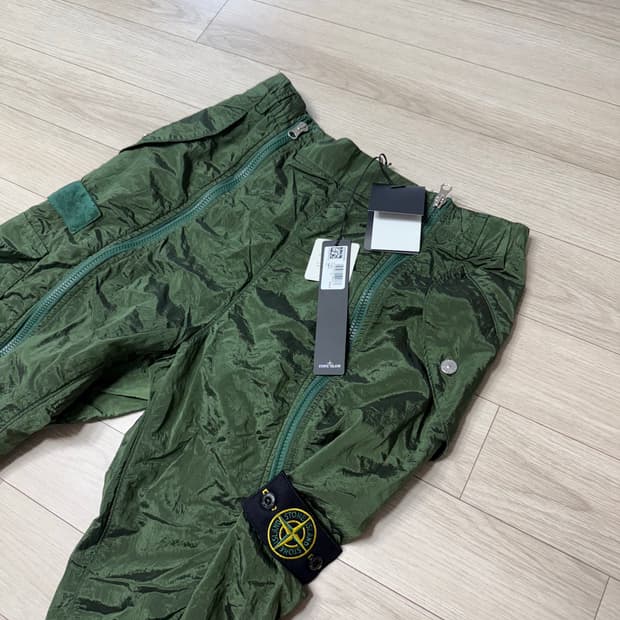 [New] 스톤아일랜드 크링클랩스 팬츠 