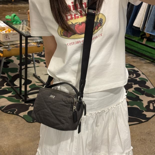 닥스(DAKS) 칼라일 퀼팅 크로스백