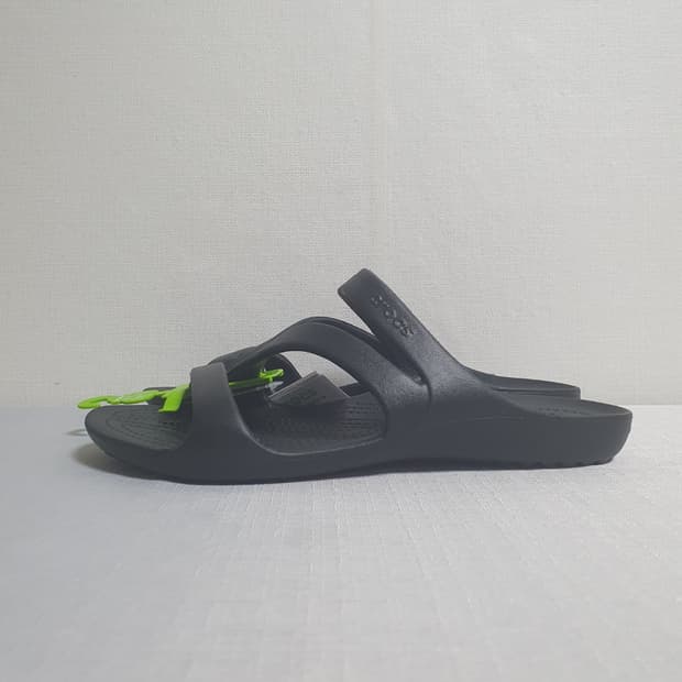 크록스 카디 2 스트랩 샌들 W7 240mm 블랙 새상품