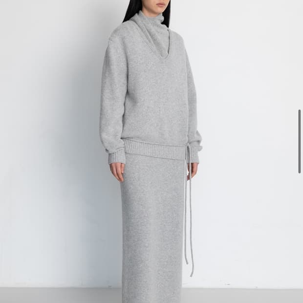 르917 알파카 니트 셋업