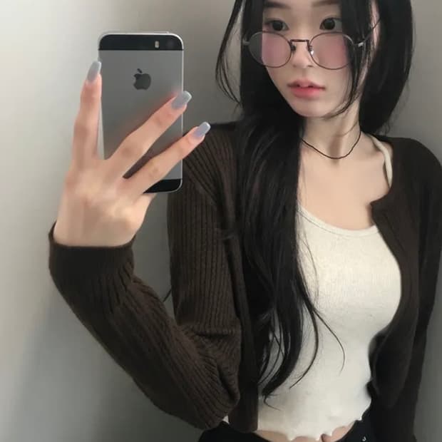 꾸샤비 케이블 가디건 브라운 + 홀터 나시 오트밀 세트