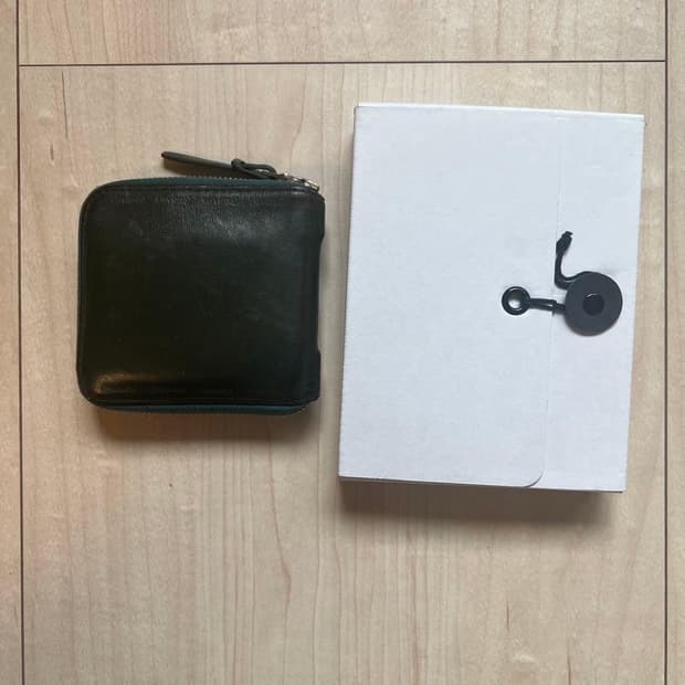 비즈빔 visvim bi-fold 가죽 지갑