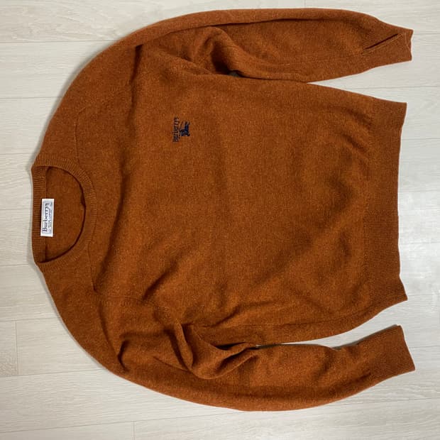 빈티지 버버리 스코틀랜드 울 니트