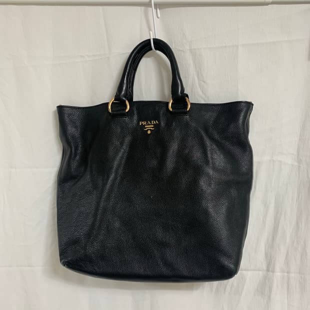 프라다 토트백