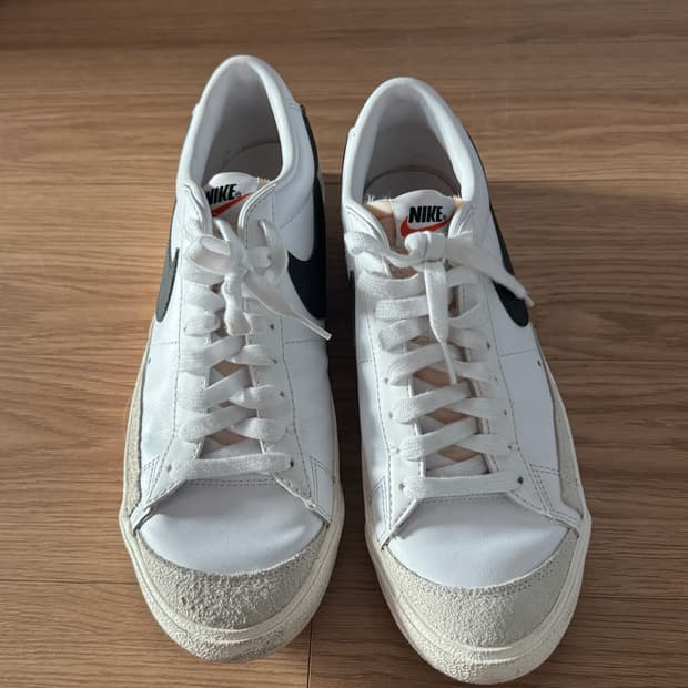 나이키 블레이저 로우77 