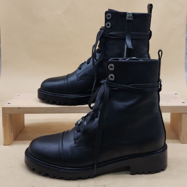 슈콤마보니 송혜교워커부츠375 245