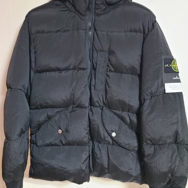 스톤아일랜드 나일론메탈 패딩 블랙