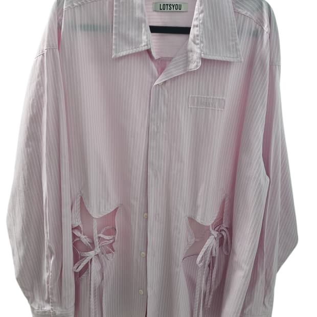 LOTSYOU 핑크 스트라이프 셔츠 레이스업