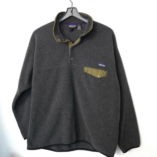 10s 파타고니아 신칠라 스냅-T 차콜/올리브 멕시코