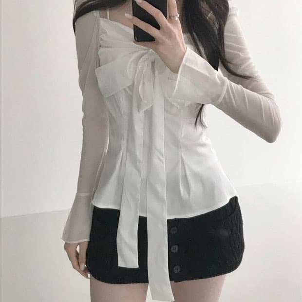 힐다X고희 스완 블라우스(화이트색상)