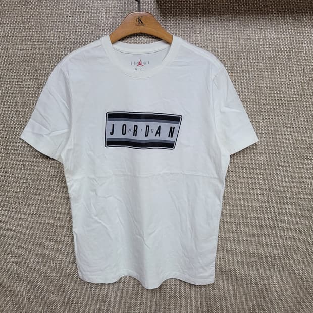 L 100사이즈 나이키 조던 반팔티