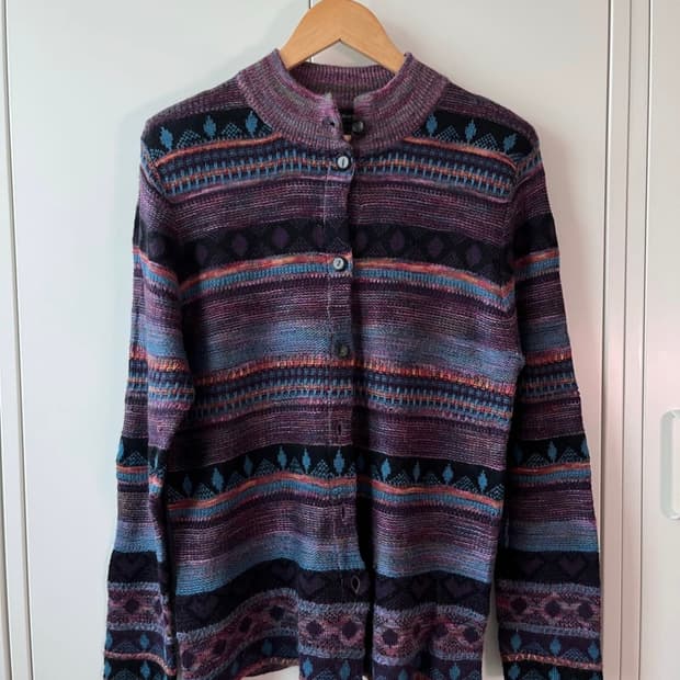 하트패턴 빈티지 가디건