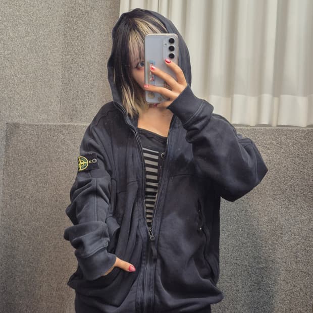 STONE ISALAND HOODIE ZIPUP