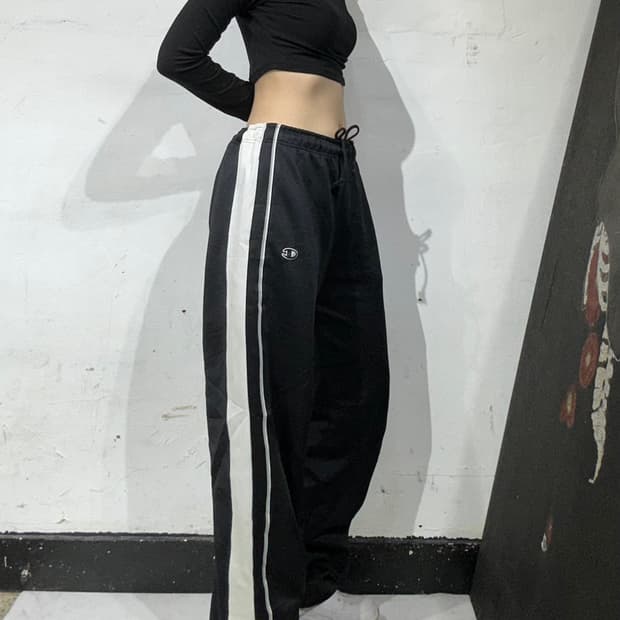 챔피온 블랙 일본판 와이드 사이드 라인 추리닝 바지 트레이닝 팬츠 M