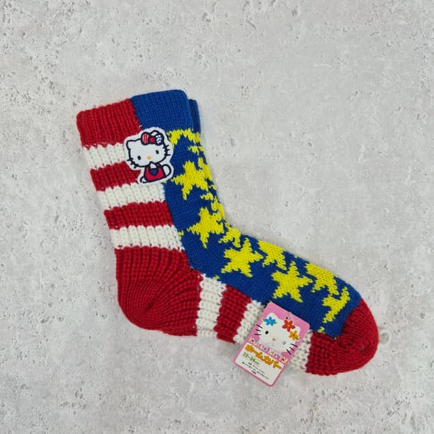 산리오 헬로키티 실내용 니트양말